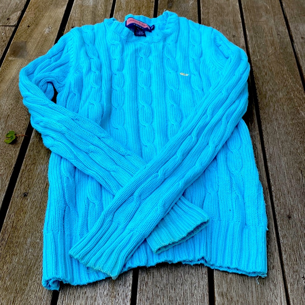 Gorgeous Vineyard Vines cable sweater xs